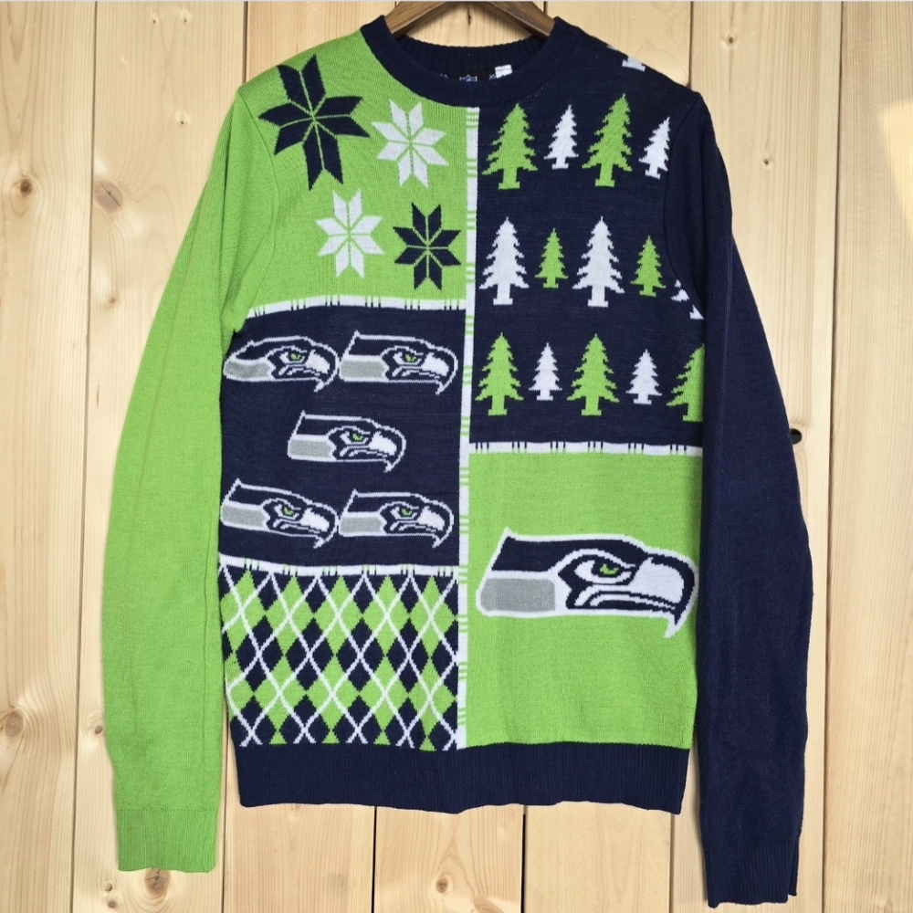 NFL Team Apparel Seattle Seahawks Ugly Christmas Festive Sweater Mens Medium